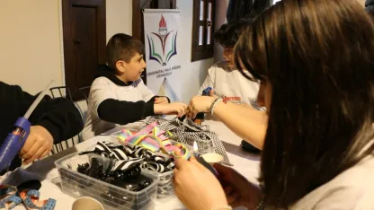 Eskişehir'de ortaokul öğrencileri atık malzemeleri tasarım ürünlerine dönüştürdü