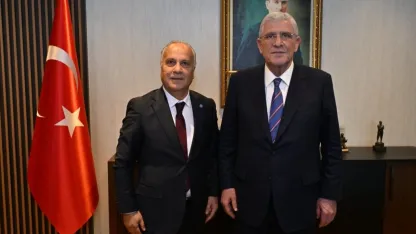 Müsavat Dervişoğlu, GİSADER ve Ankara Malatyalılar Federasyonu heyetlerini kabul etti