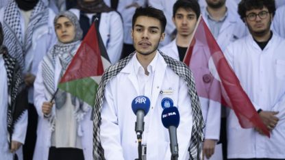 Tıp öğrencilerinden İsrail'in Filistinli esirleri hedef alan "idam yasası"na protesto