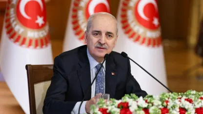 TBMM Başkanı Kurtulmuş, parlamento muhabirleriyle bir araya geldi: (1)