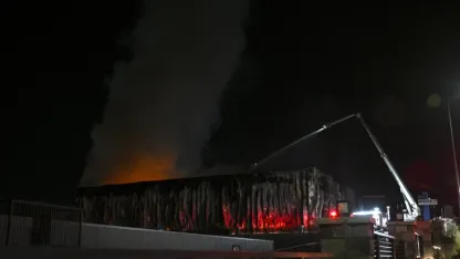 Ankara'da ilaç fabrikasında çıkan yangına müdahale ediliyor