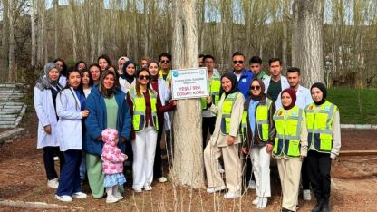Suşehri'nde çevre temizliği yapıldı