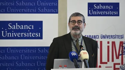 Sabancı Üniversitesi, yapay zeka temalı "Bilim Kafe" etkinliği düzenledi