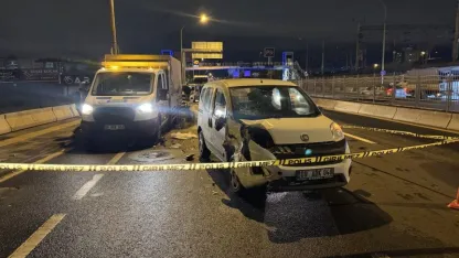 Başkentte hafif ticari araçla çarpışan motosiklet sürücüsü ağır yaralandı