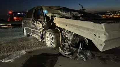 Kayseri'de bariyere çarpan otomobilin sürücüsü ağır yaralandı