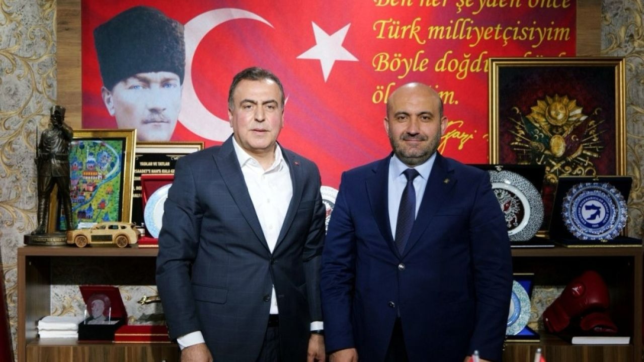 AK Parti Eskişehir İl Başkanı Albayrak'tan MHP İl Başkanı Sezer'e ziyaret