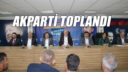 Akparti toplandı