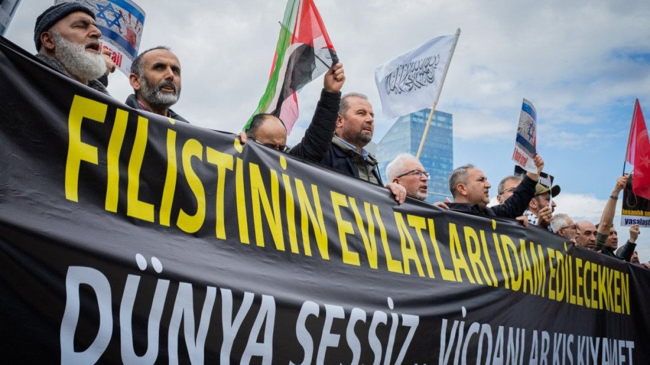 Ankara Filistin Dayanışma Platformundan ABD'nin Ankara Büyükelçiliği önünde protesto
