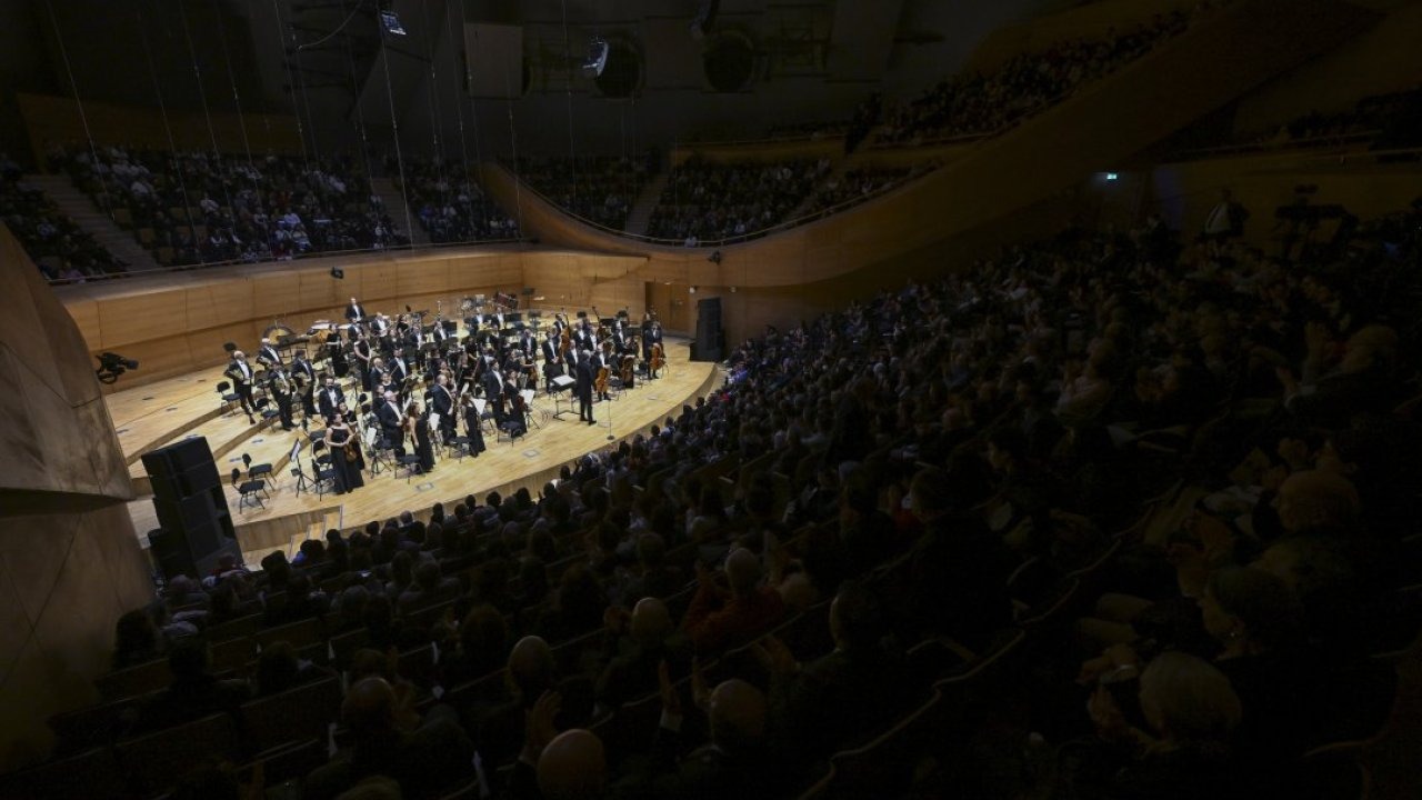 Ankara Üniversitesinin 80. yılı dolayısıyla CSO Ada Ankara'da konser düzenlendi