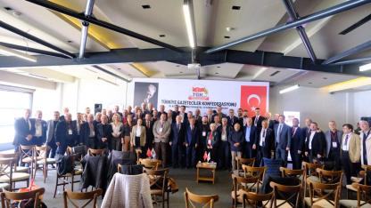 Basın özgürlüğü zedelenmemeli