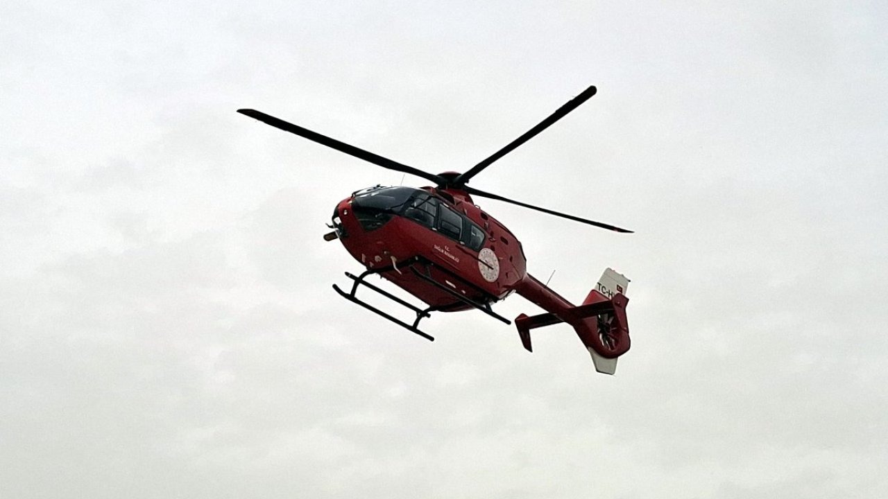 Beypazarı'nda hava ambulansı beyin kanaması geçiren hasta için havalandı
