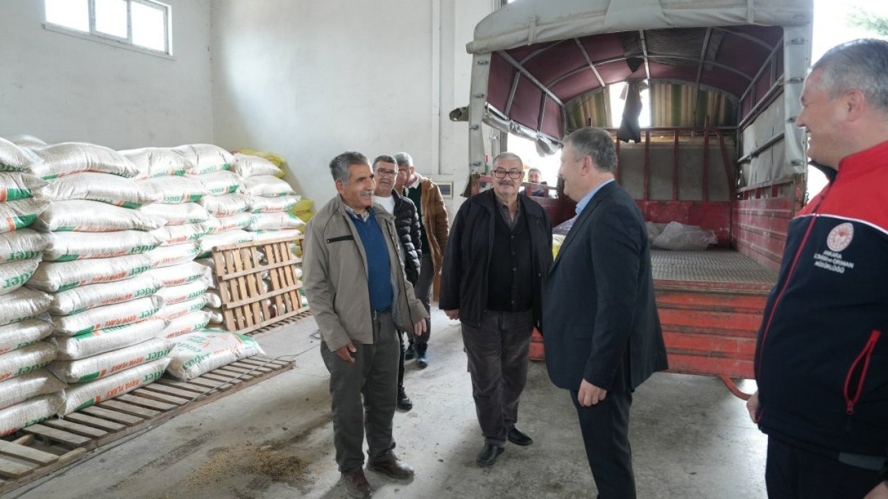 Çubuk'ta çiftçilere 21 ton nohut tohumu dağıtıldı