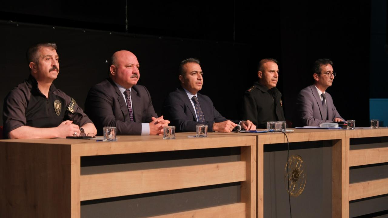 Karaman’da eğitimde güvenlik zirvesi