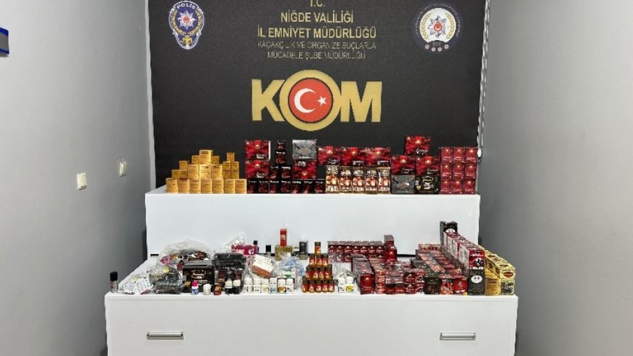 Niğde'de kaçakçılık operasyonlarında 10 zanlı yakalandı