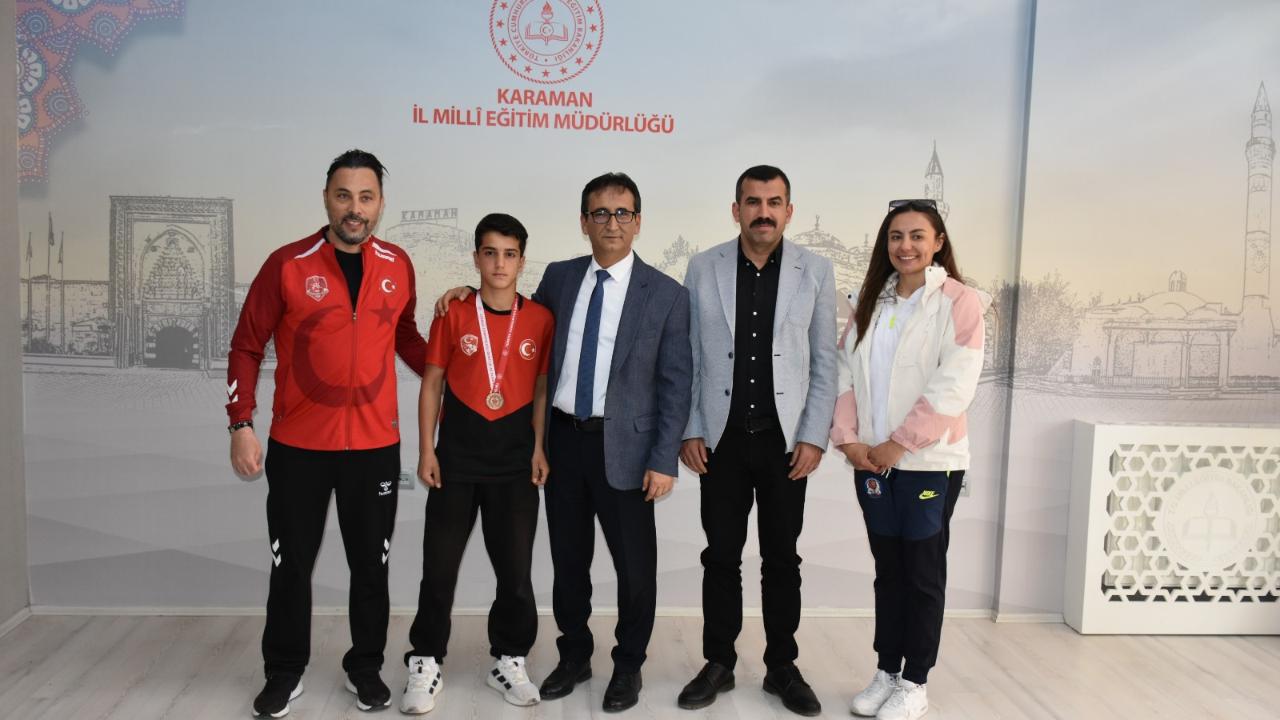 Şampiyondan madalya ve başarı hikayesi