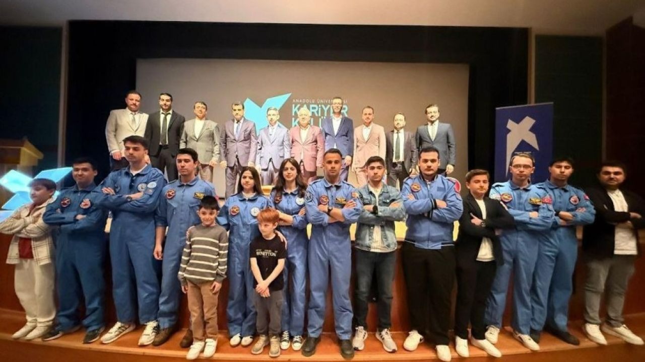 THK Eskişehir Şube Başkanı Çalışkan, Anadolu Üniversitesi öğrencileriyle buluştu