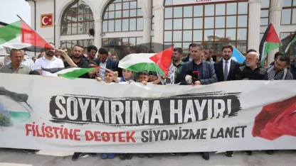 Niğde ve Nevşehir'de İsrail'in Küresel Sumud Filosu'na saldırısı protesto edildi