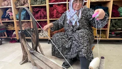 Bünyan halısı, türkü ve maniler eşliğinde kadınların ellerinde hayat buluyor